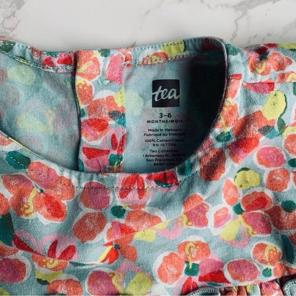 TEA Collection Empire Ruffle Baby Dress in Hacienda Hibiscus | Size 3-6 Months - Picture 2 of 4